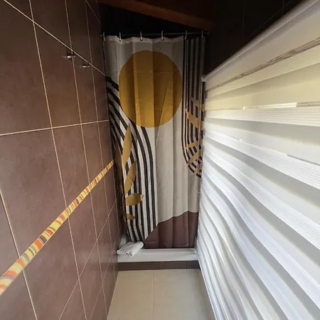 Casa Soele 106 M2, 2 Da Letto, 6 Posti Letto, Parcheggio Privato Gratuito Pontecagnano